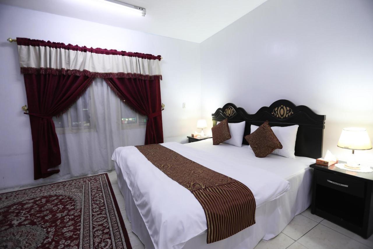 Al Eairy Apartments -Aldamam 7 Dammam Exterior photo