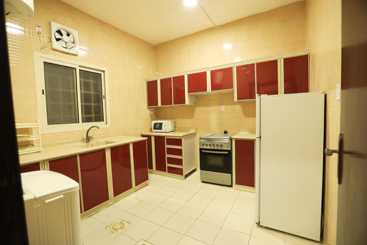 Al Eairy Apartments -Aldamam 7 Dammam Exterior photo